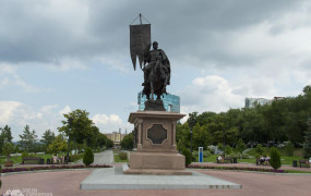 Памятник князю Григорию Засекину